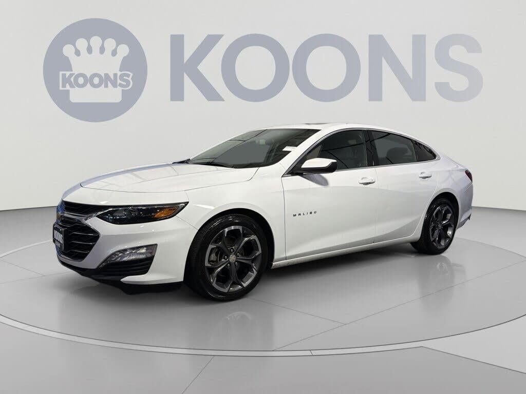 2023 Chevrolet Malibu LT — photo 1 of 1