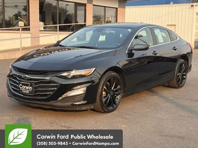 2024 Chevrolet Malibu LT — photo 1 of 26