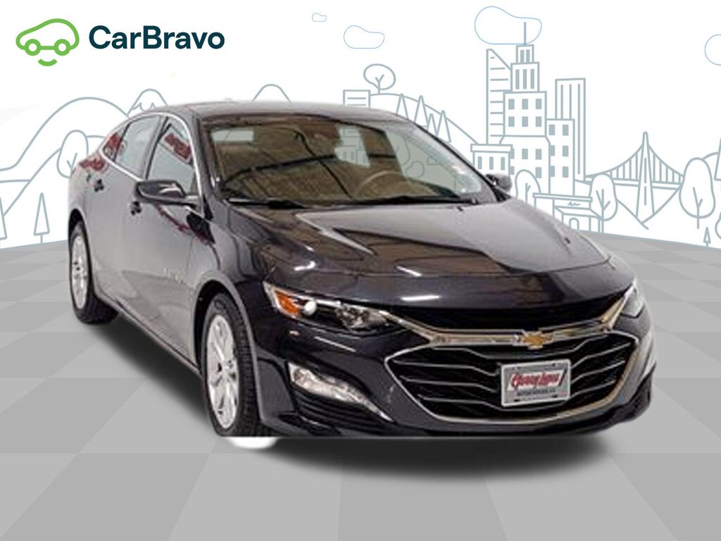 2023 Chevrolet Malibu LT — photo 1 of 7