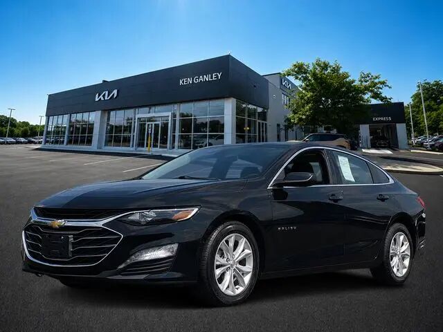 2025 Chevrolet Malibu LT