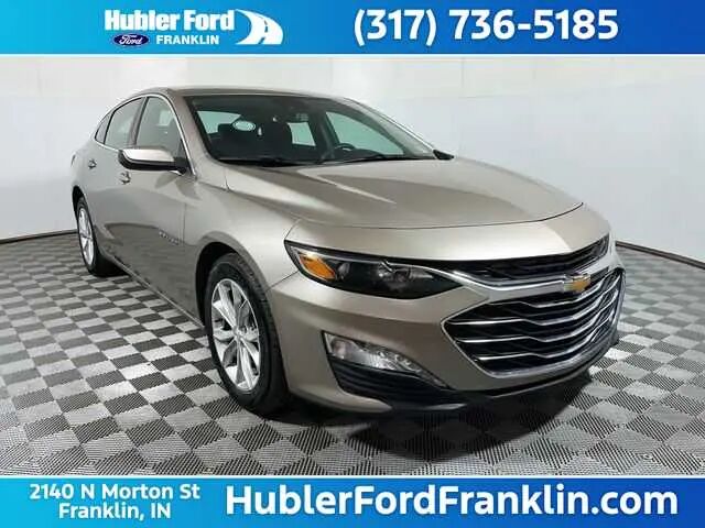 2025 Chevrolet Malibu LT — photo 1 of 13