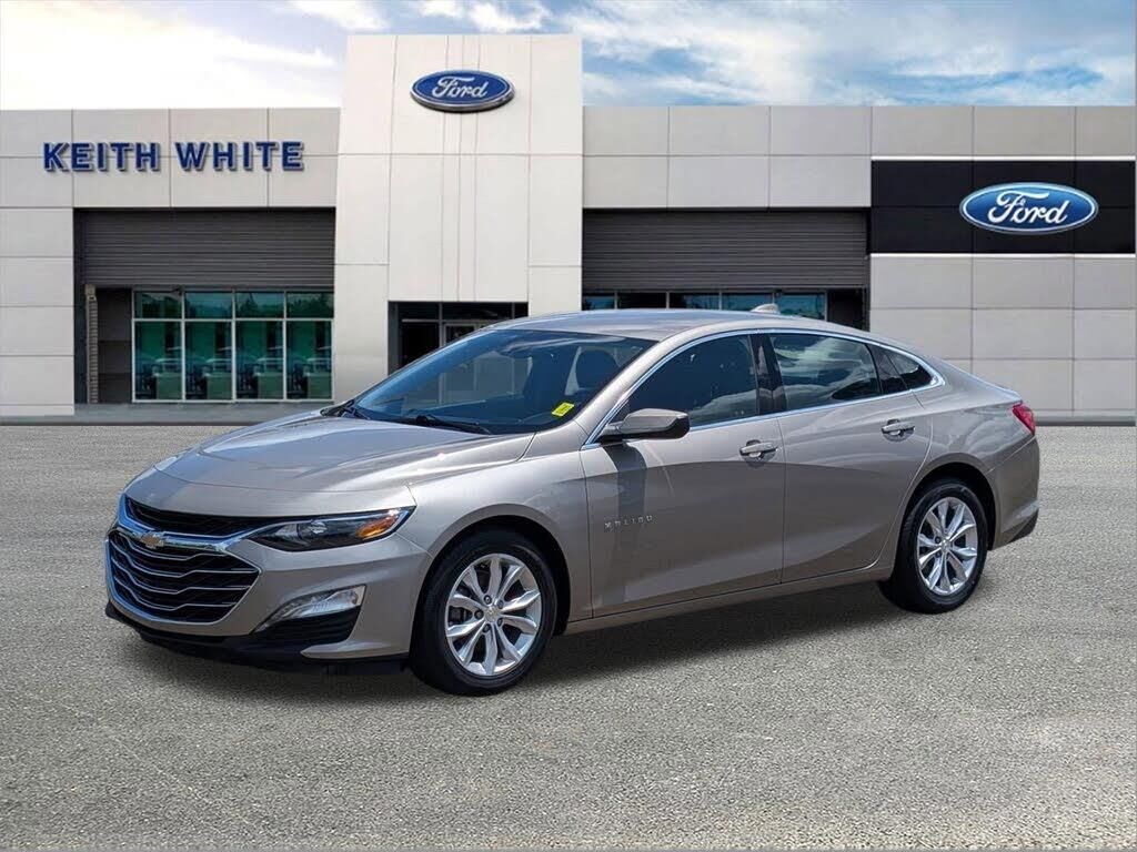 2024 Chevrolet Malibu LT — photo 1 of 2