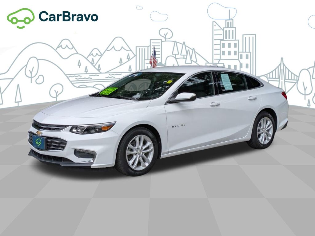 2017 Chevrolet Malibu LT — photo 1 of 6