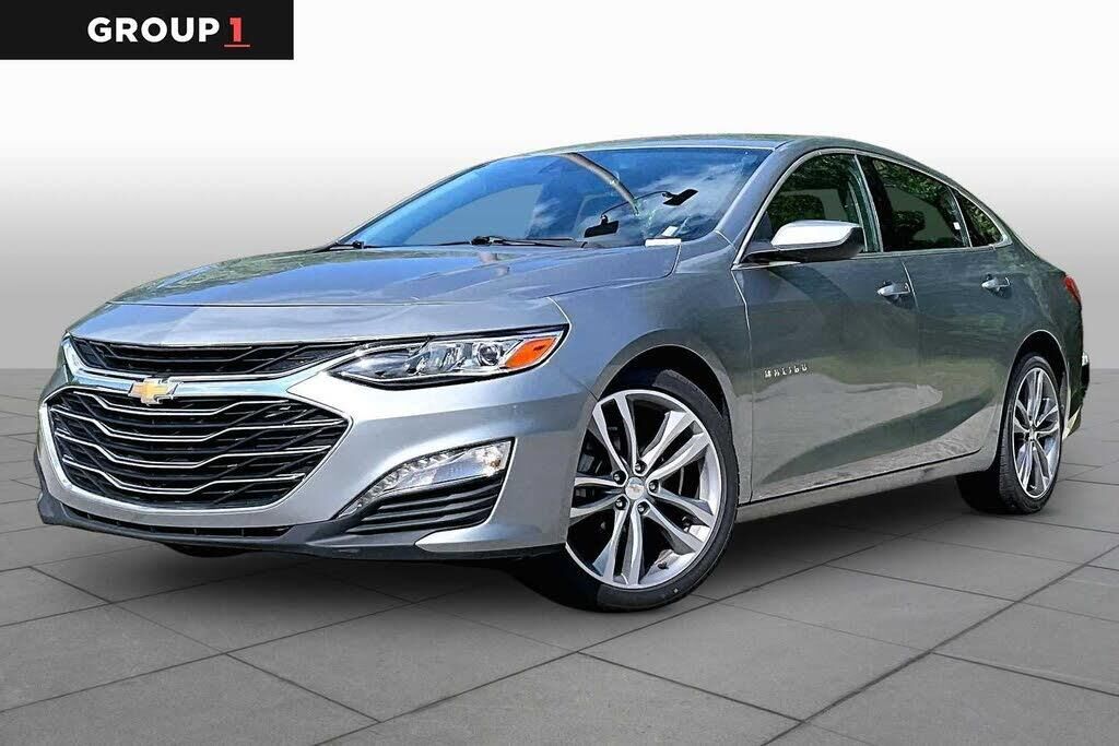 2024 Chevrolet Malibu LT — photo 1 of 1