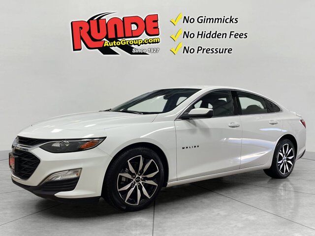 2024 Chevrolet Malibu RS — photo 1 of 12
