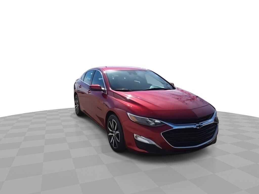 2024 Chevrolet Malibu RS — photo 1 of 7