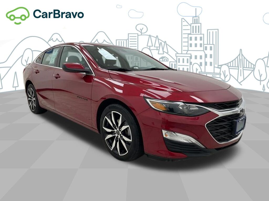 2025 Chevrolet Malibu RS — photo 1 of 7