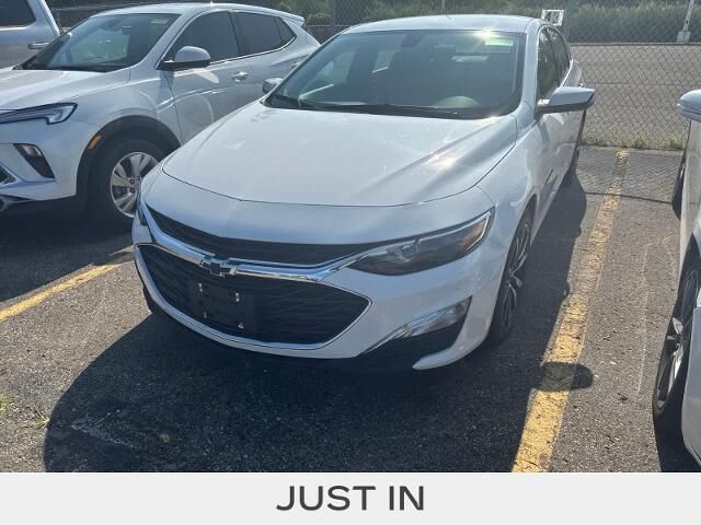 2022 Chevrolet Malibu RS