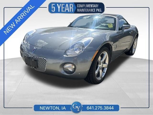 2006 Pontiac Solstice Base — photo 1 of 1