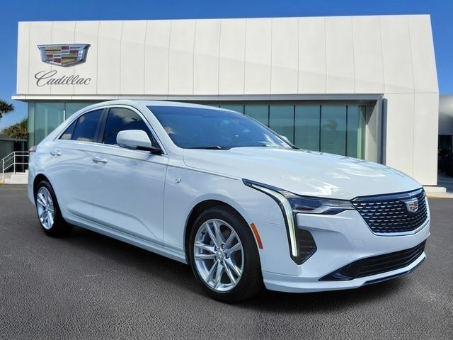 2024 Cadillac CT4