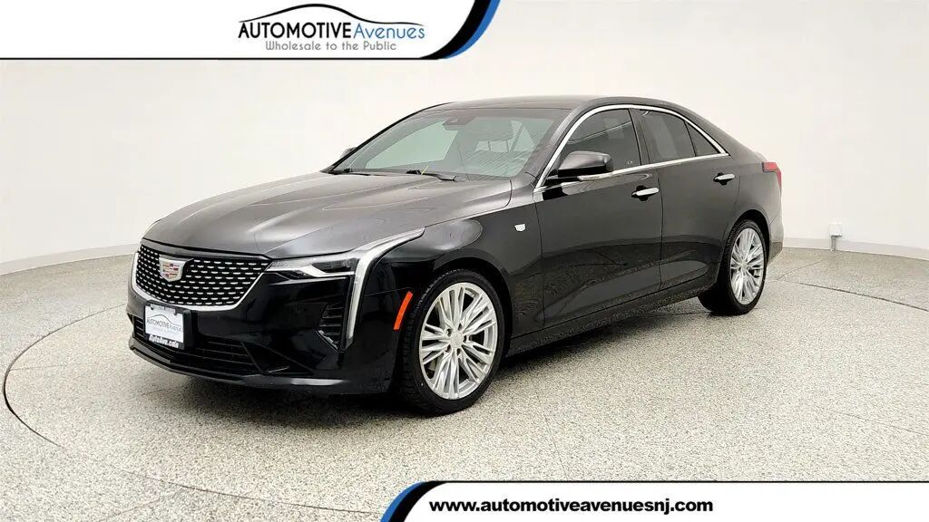 2022 Cadillac CT4 Premium Luxury