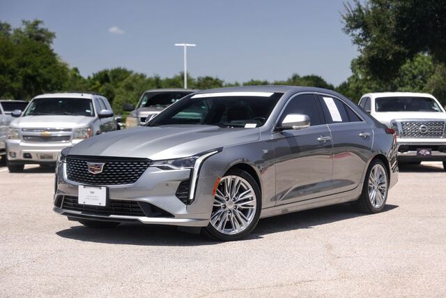 2023 Cadillac CT4