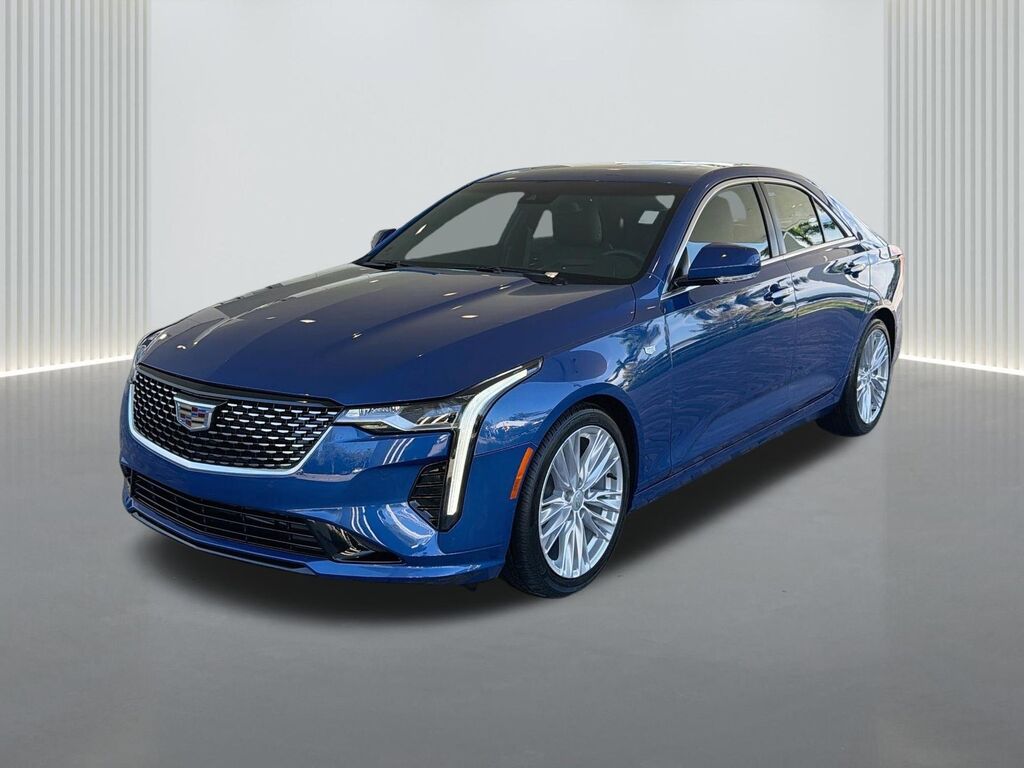 2022 Cadillac CT4 — photo 1 of 7