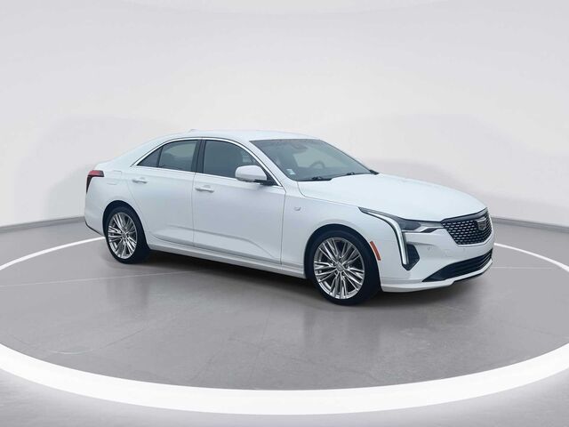 2024 Cadillac CT4