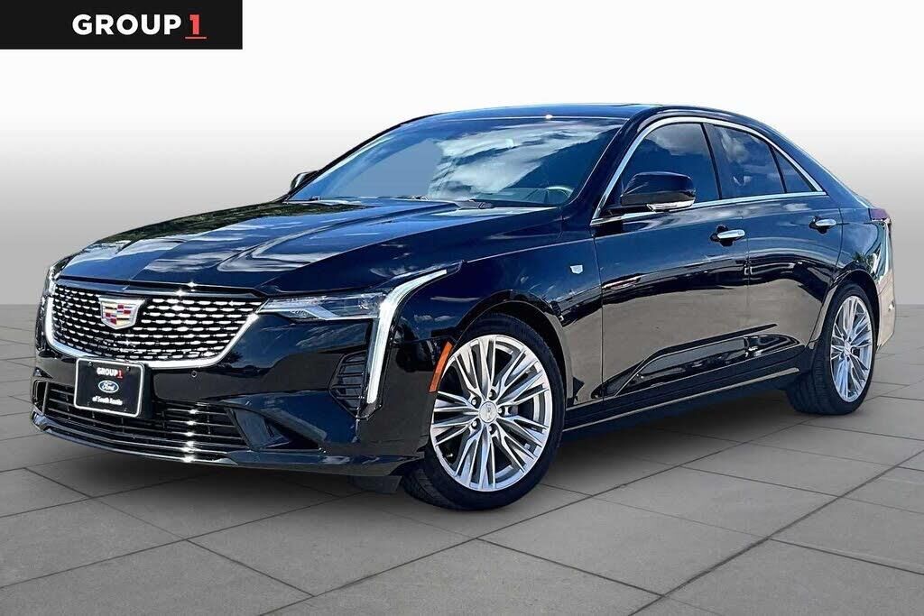 2025 Cadillac CT4 Premium Luxury — photo 1 of 1