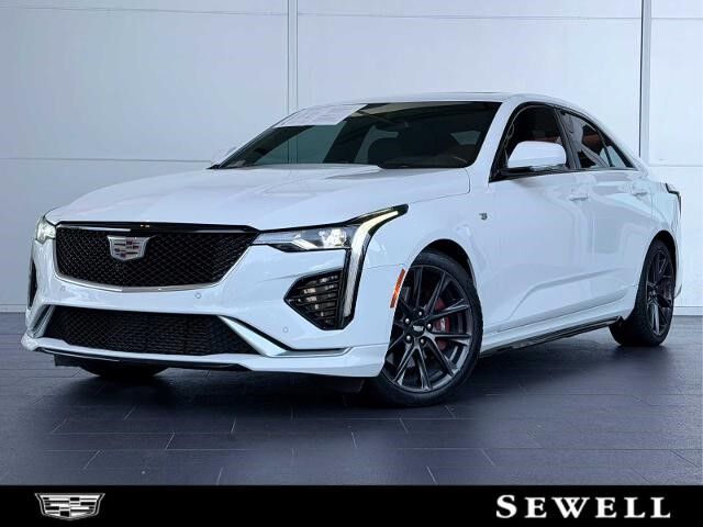 2024 Cadillac CT4