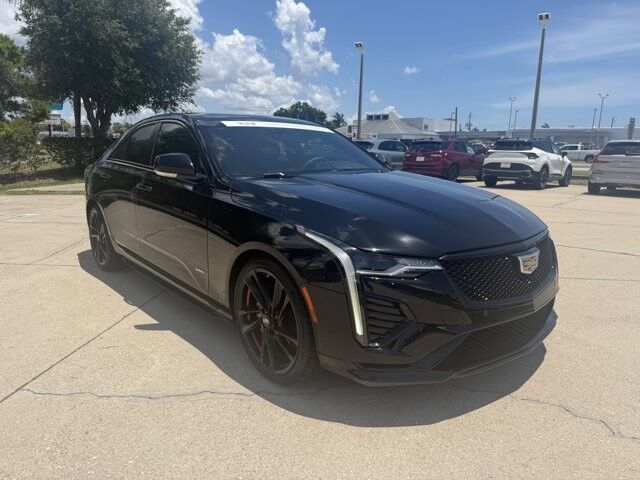 2025 Cadillac CT4-V