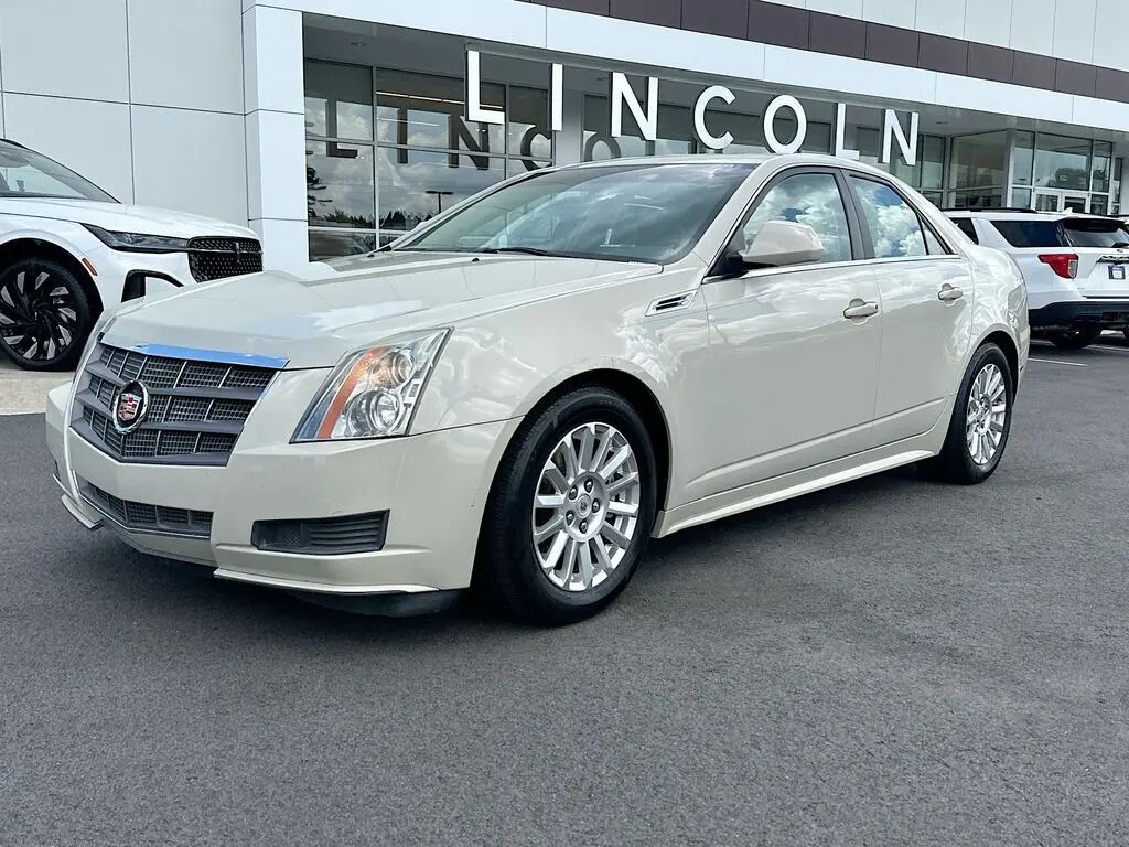 2010 Cadillac CTS 3.0L V6 Luxury — photo 1 of 13