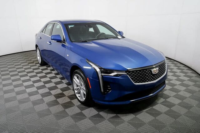 2023 Cadillac CT4