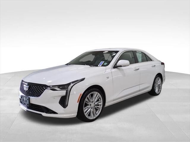 2023 Cadillac CT4 Premium Luxury