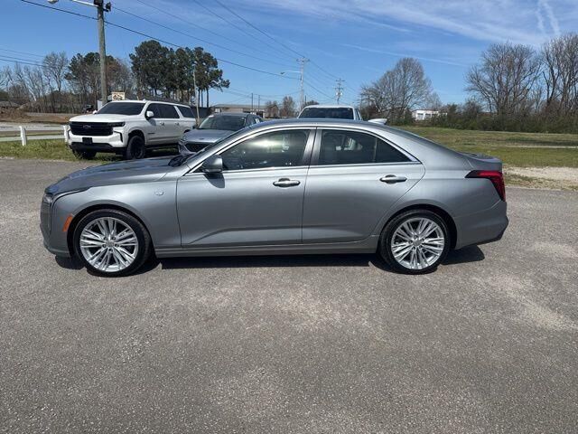 2024 Cadillac CT4 Premium Luxury