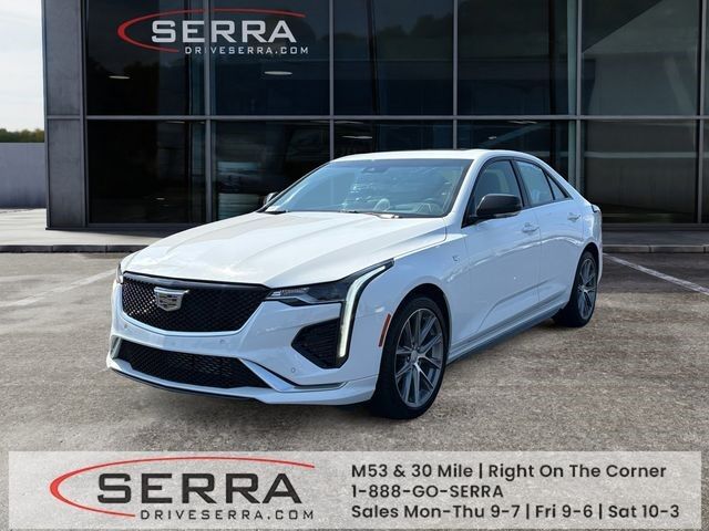 2023 Cadillac CT4