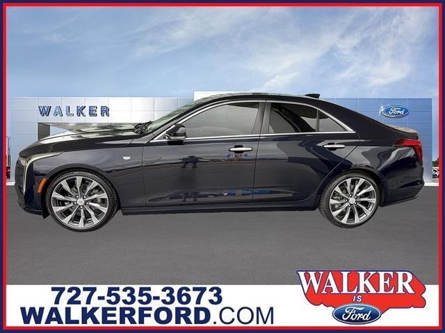 2021 Cadillac CT4 Luxury — photo 1 of 2