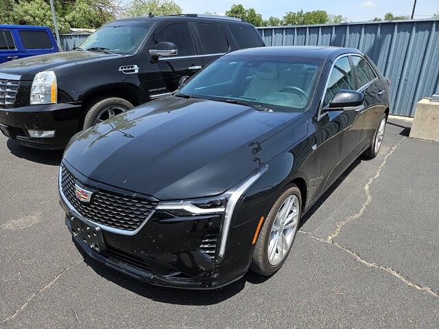 2025 Cadillac CT4