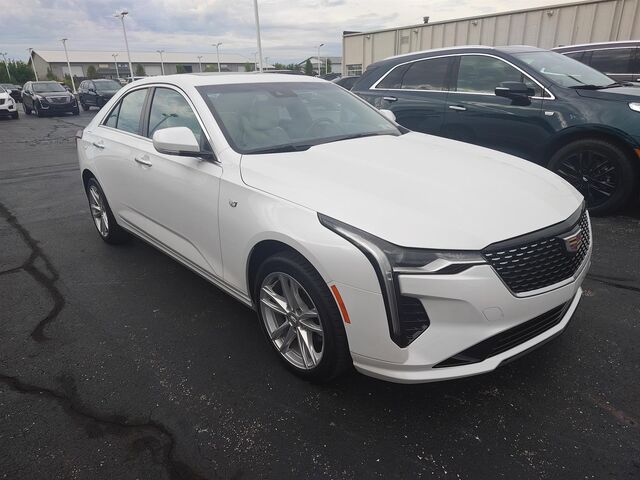 2023 Cadillac CT4