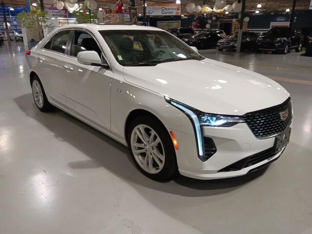 2024 Cadillac CT4 Luxury