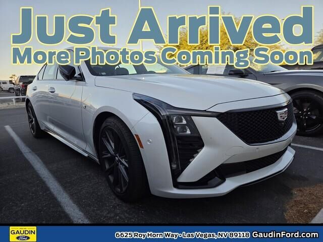 2025 Cadillac CT5 Sport