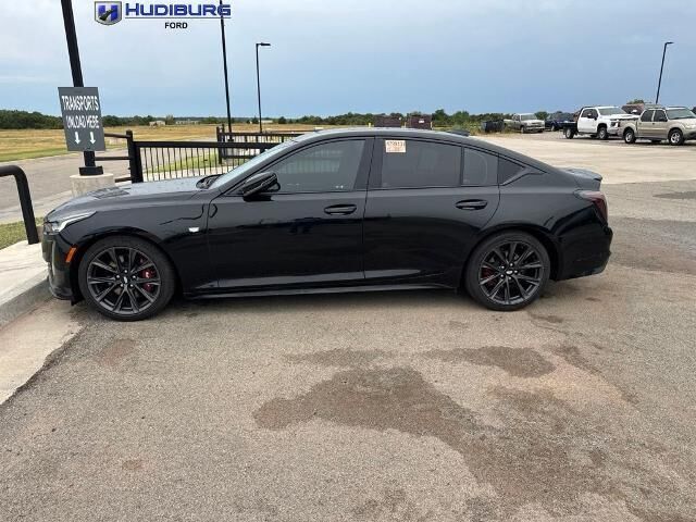2023 Cadillac CT5 Sport