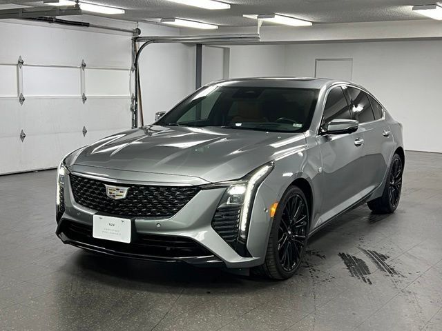 2025 Cadillac CT5