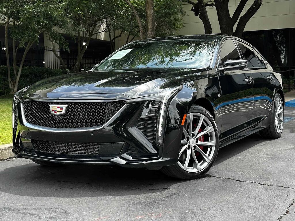 2025 Cadillac CT5 — photo 1 of 7