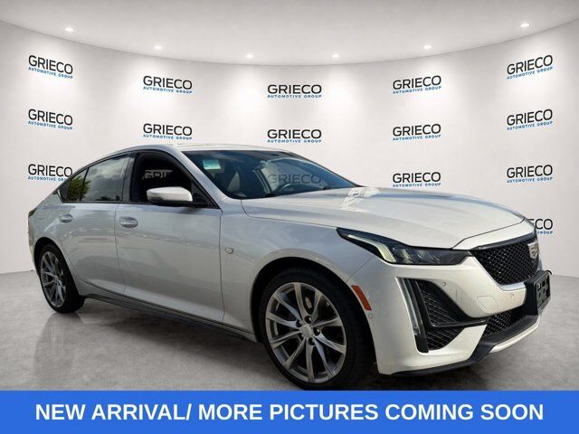2022 Cadillac CT5 Sport