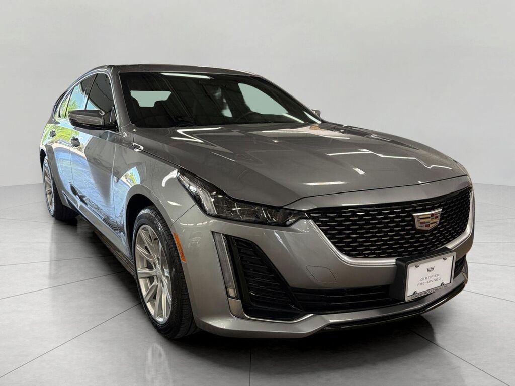 2024 Cadillac CT5 — photo 1 of 7