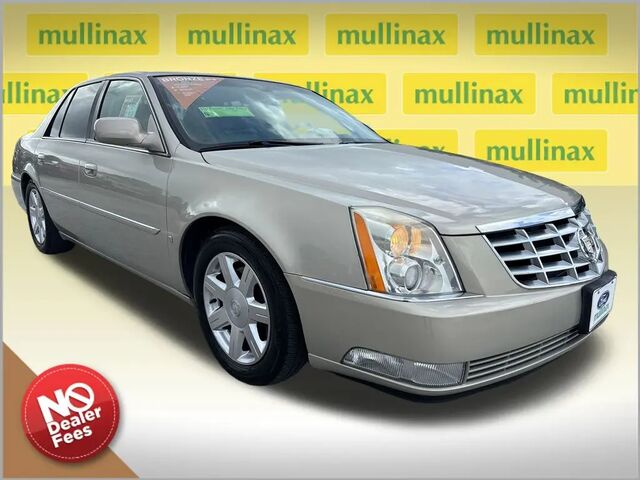2007 Cadillac DTS Base