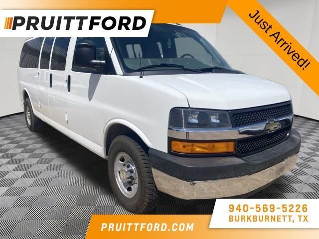 2015 Chevrolet Express LT 3500