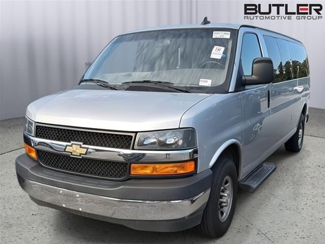 2023 Chevrolet Express LS 3500