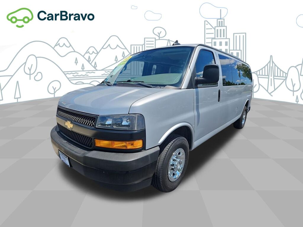 2020 Chevrolet Express Passenger LS — photo 1 of 6