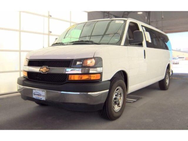 2024 Chevrolet Express Passenger LT