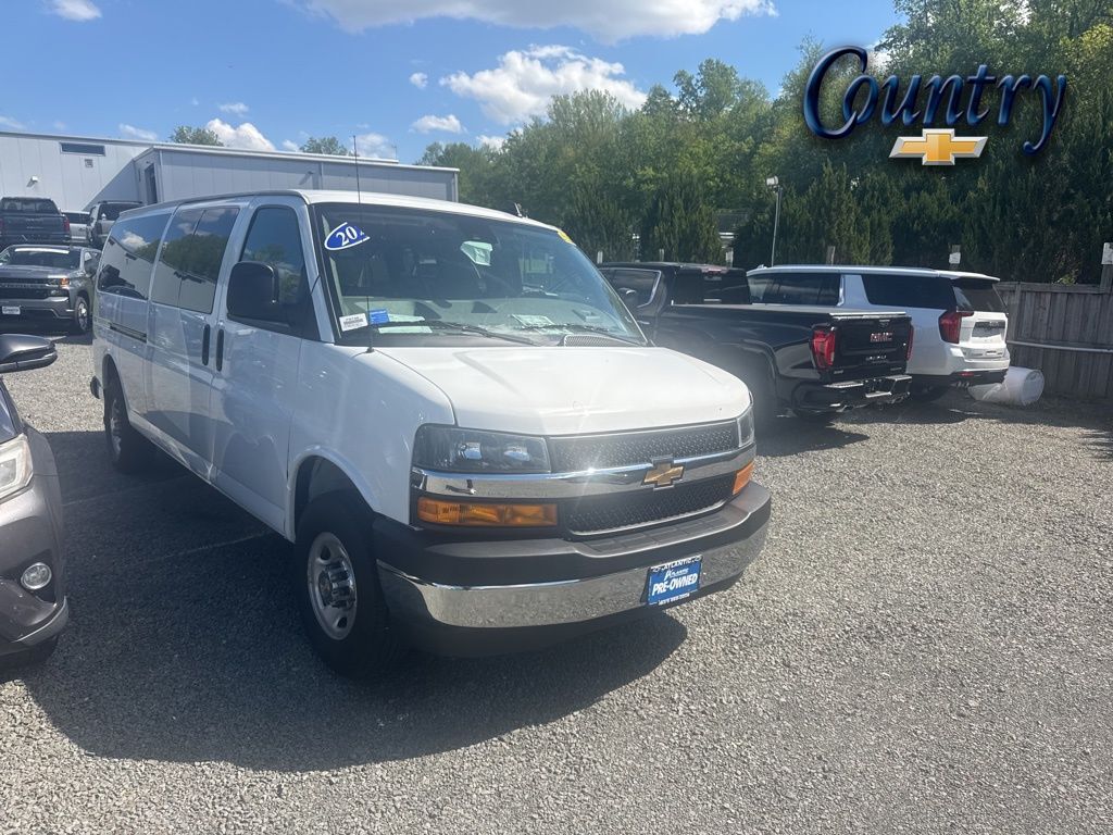 2024 Chevrolet Express Passenger LT — photo 1 of 13