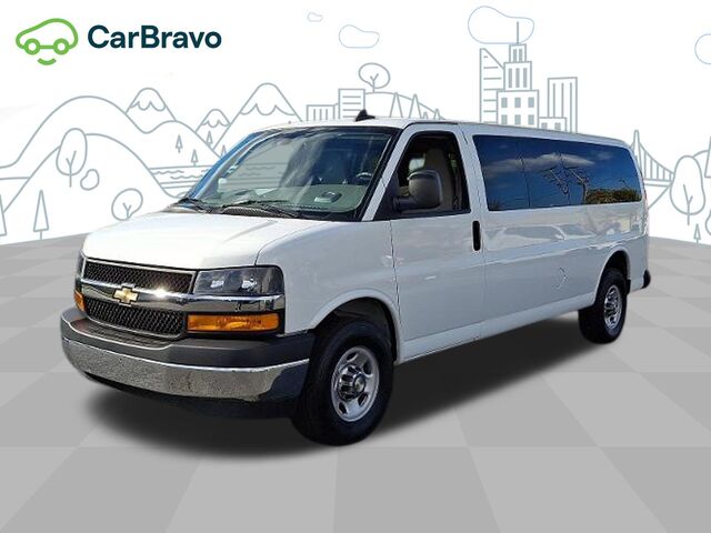 2024 Chevrolet Express Passenger 1LT
