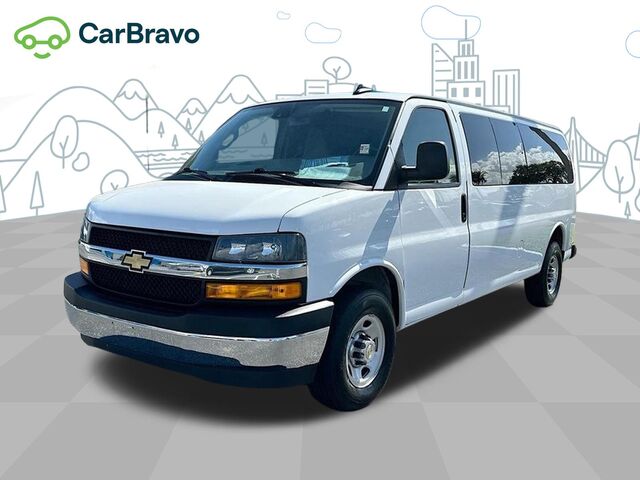 2024 Chevrolet Express Passenger 1LT