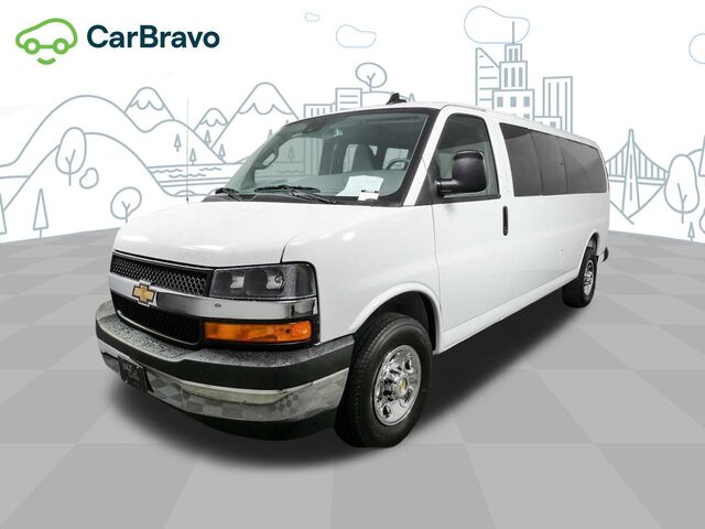 2025 Chevrolet Express Passenger 1LT