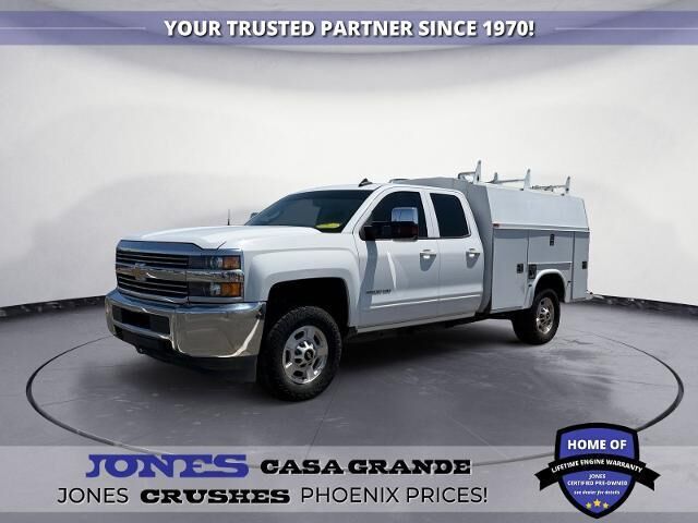 2017 Chevrolet Silverado 2500HD LT — photo 1 of 1