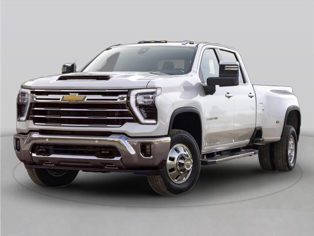 2025 Chevrolet Silverado 3500HD LT — photo 1 of 1
