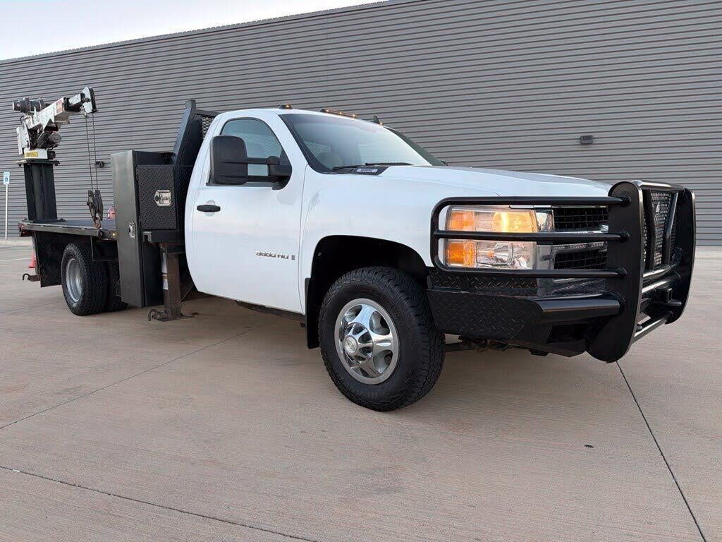 2009 Chevrolet Silverado 3500HD LT — photo 1 of 1