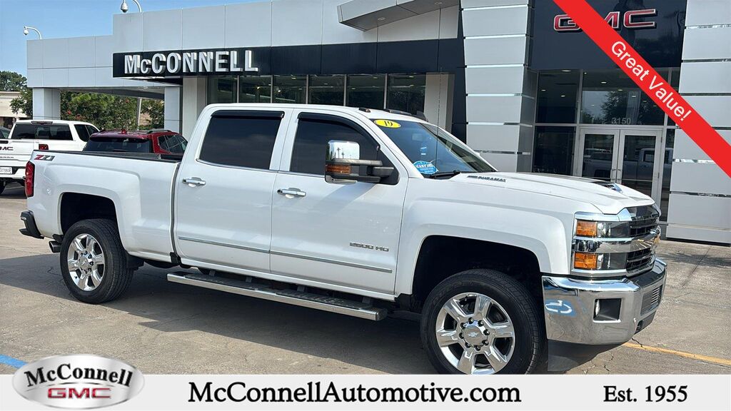 2019 Chevrolet Silverado 2500HD LTZ — photo 1 of 13