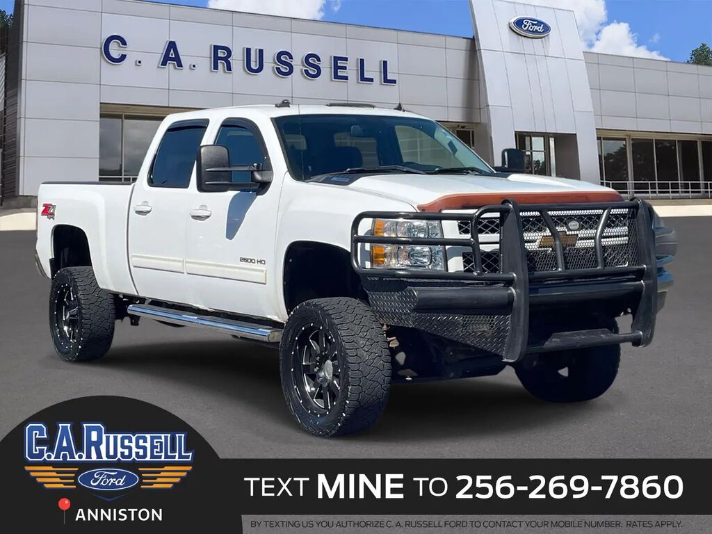 2013 Chevrolet Silverado 2500HD LT — photo 1 of 13